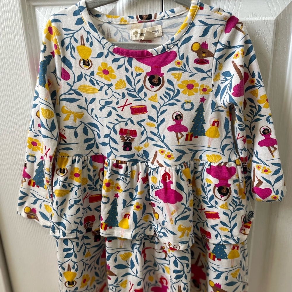 Tucker + Tate little girls Nutcracker Dress Size 2